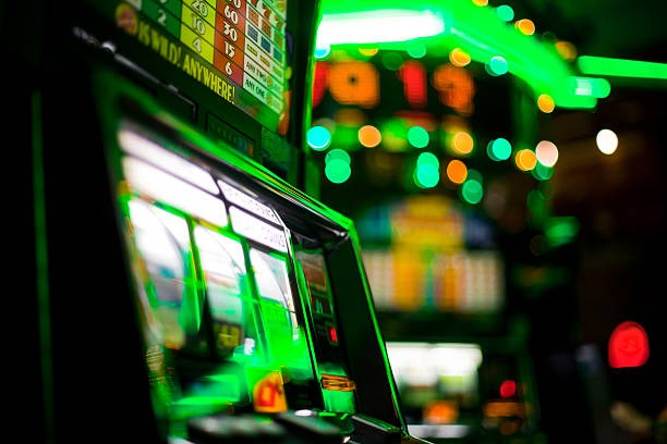 Buffalo King slot reels in the mobile app